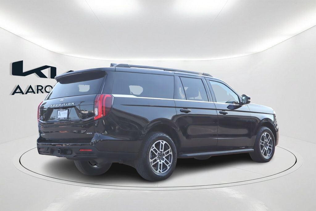 Used 2025 Ford Expedition Max Active SUV