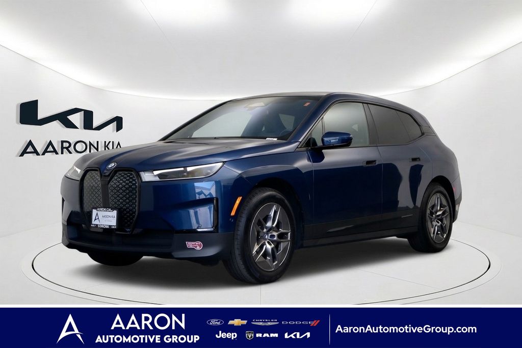 2023 BMW iX