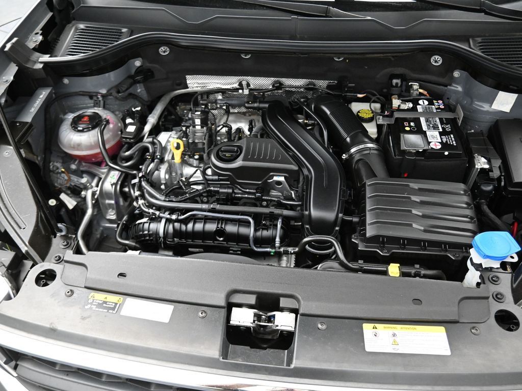 2023 Volkswagen Taos 1.5T SE photo 6