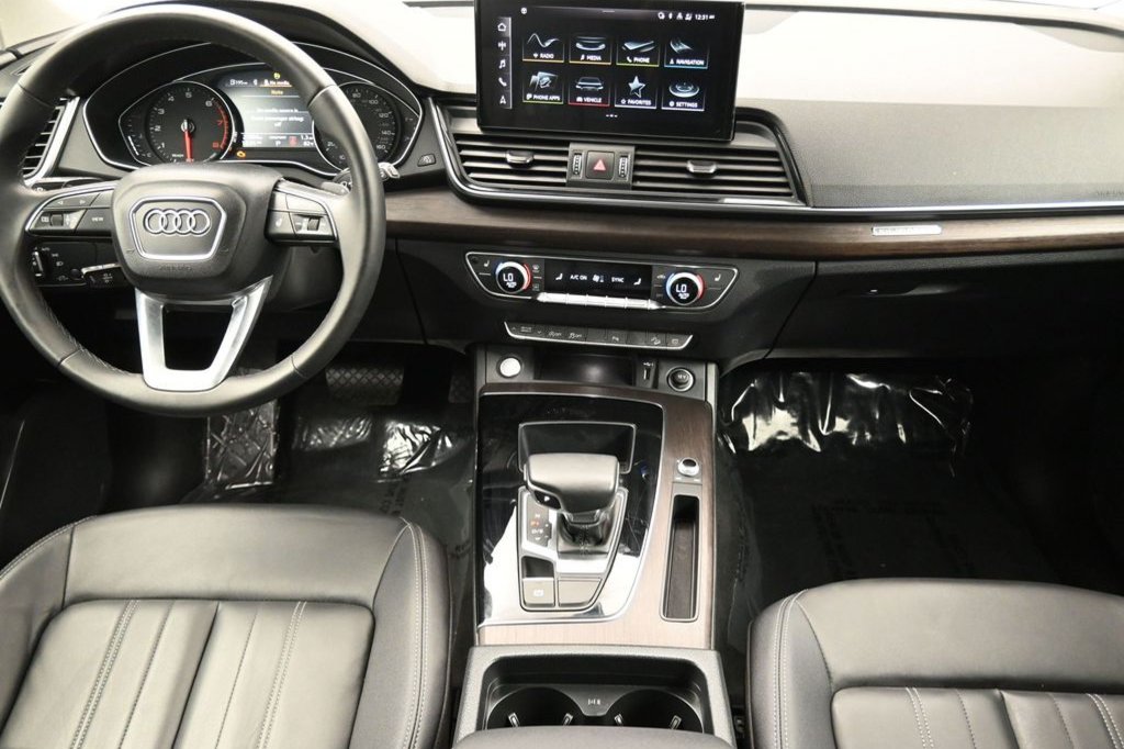2023 Audi Q5 Premium - Photo 39