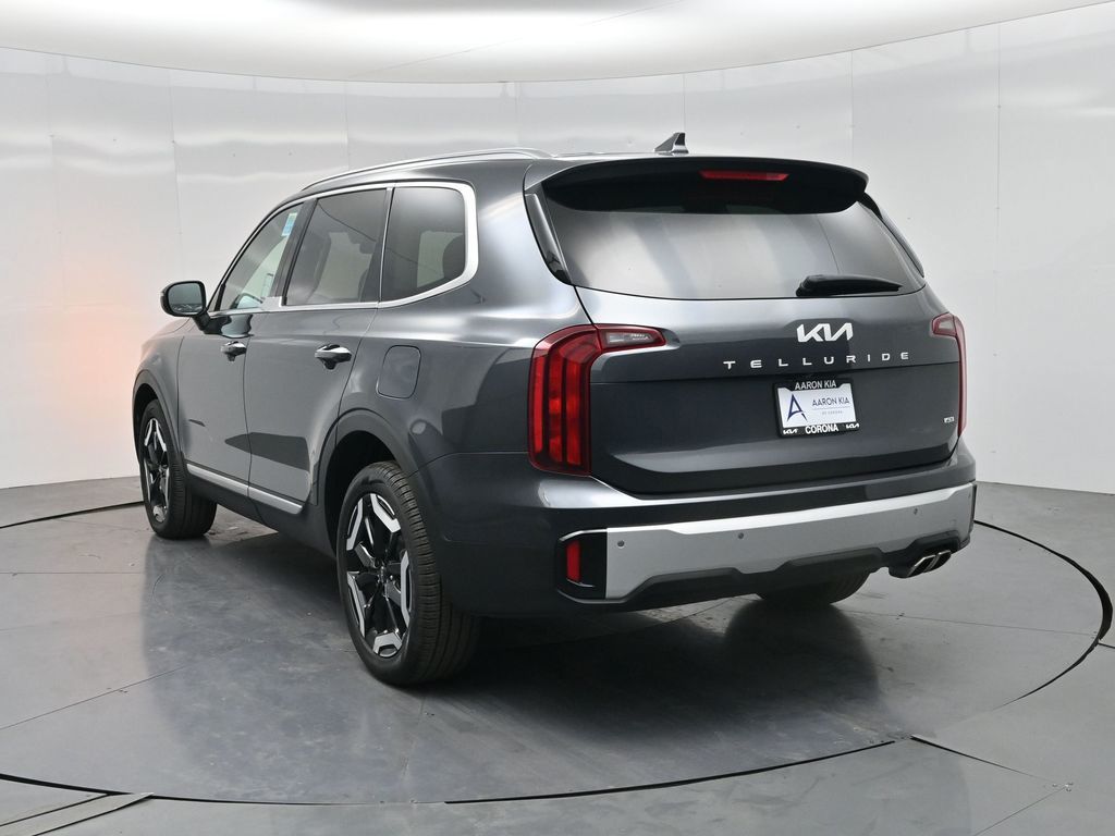 2024 Kia Telluride S photo 4