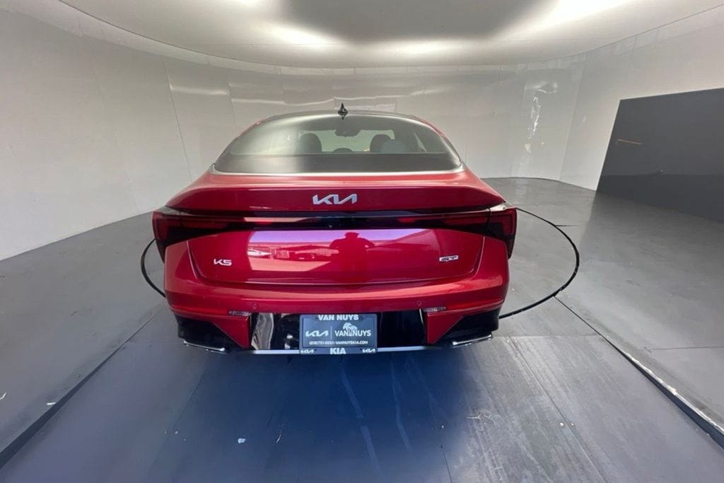2026 Kia K5 GT - Photo 17