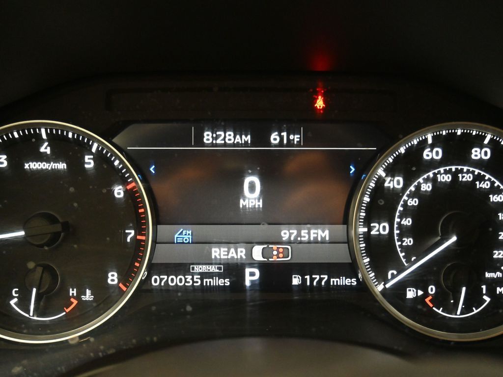 2022 Mitsubishi Outlander ES photo 3