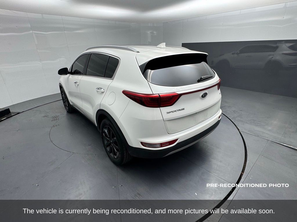 2019 Kia Sportage EX photo 3