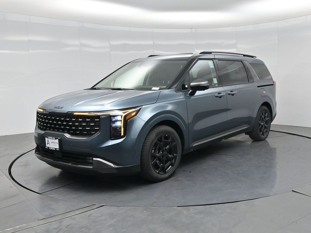 2026 Kia Sedona SX HEV's photo