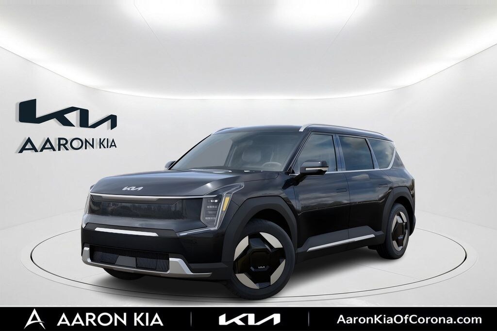 New 2026 Kia EV9 Wind SUV