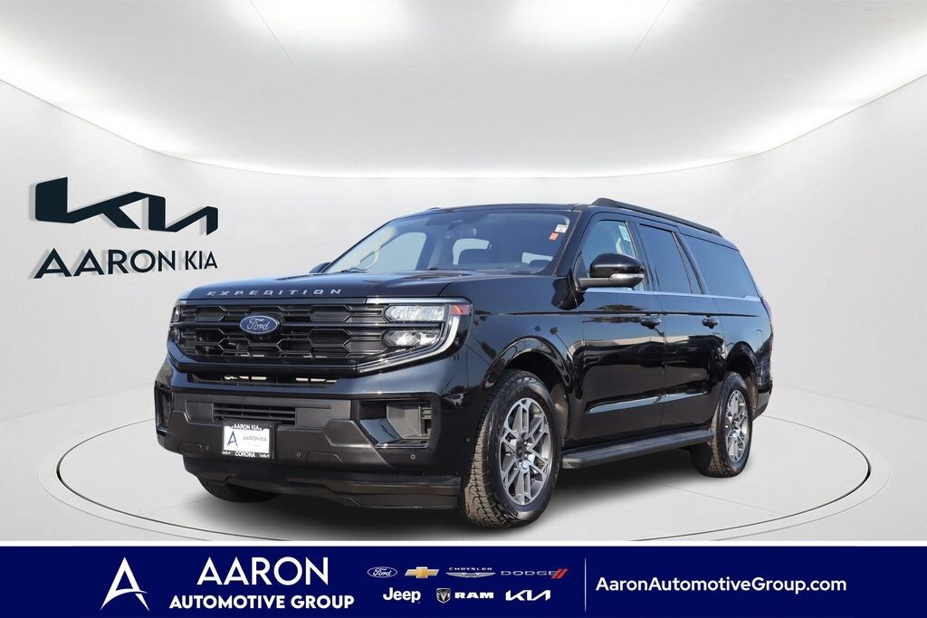 Used 2025 Ford Expedition Max Active SUV