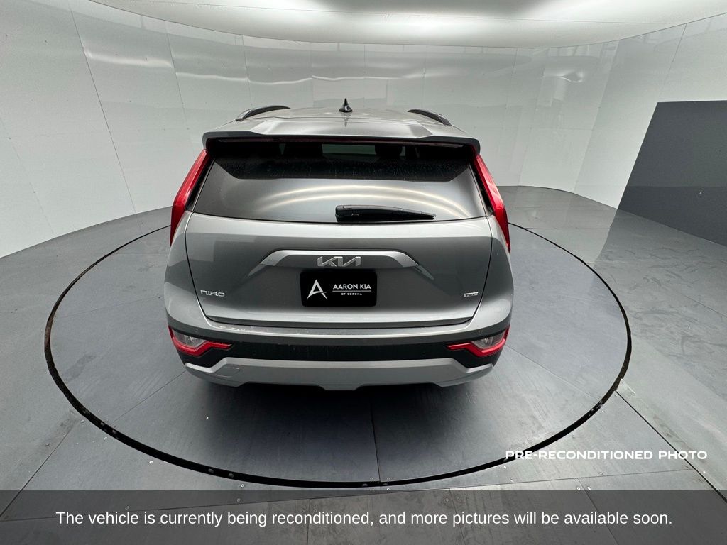 2024 Kia Niro EX photo 4