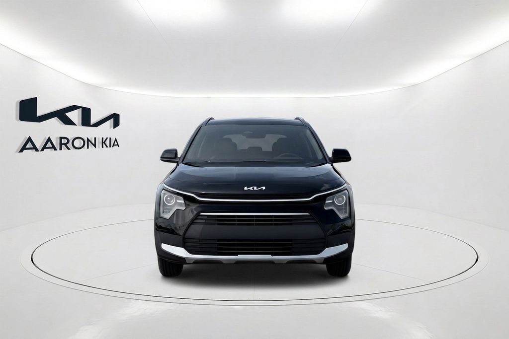 New 2026 Kia Niro LX SUV