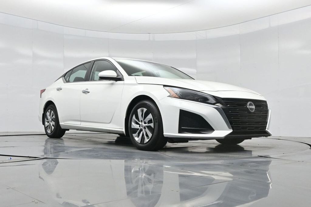 Used 2023 Nissan Altima 2.5 S Sedan