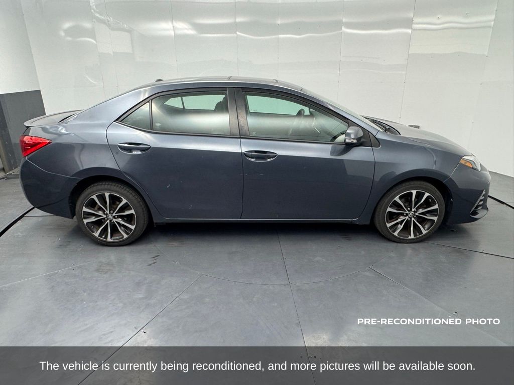 2017 Toyota Corolla L photo 6