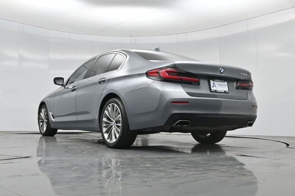 2023 BMW 5 Series 540i - Photo 17
