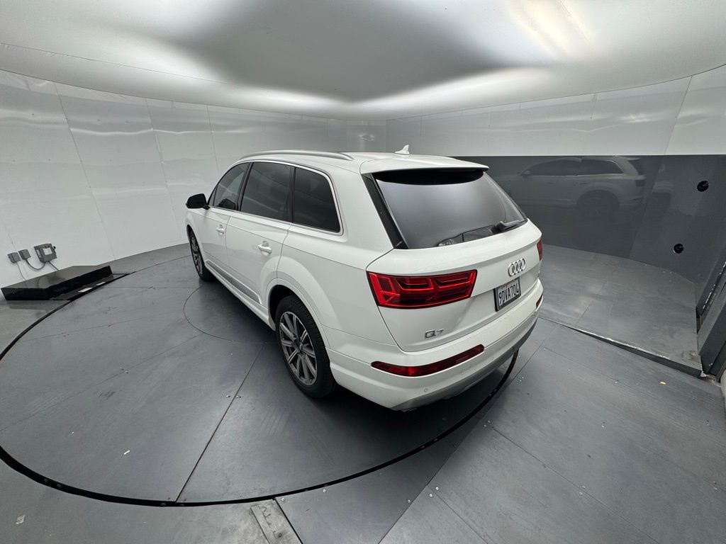 2018 Audi Q7 3.0T Premium photo 3