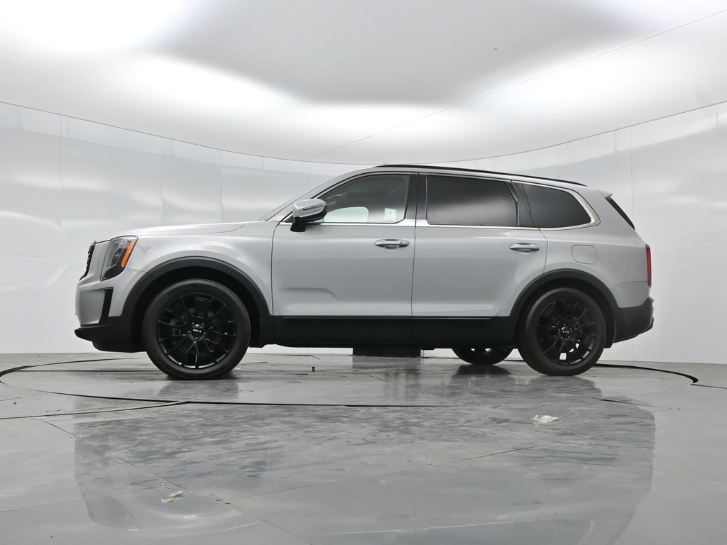 2022 Kia Telluride SX photo 5