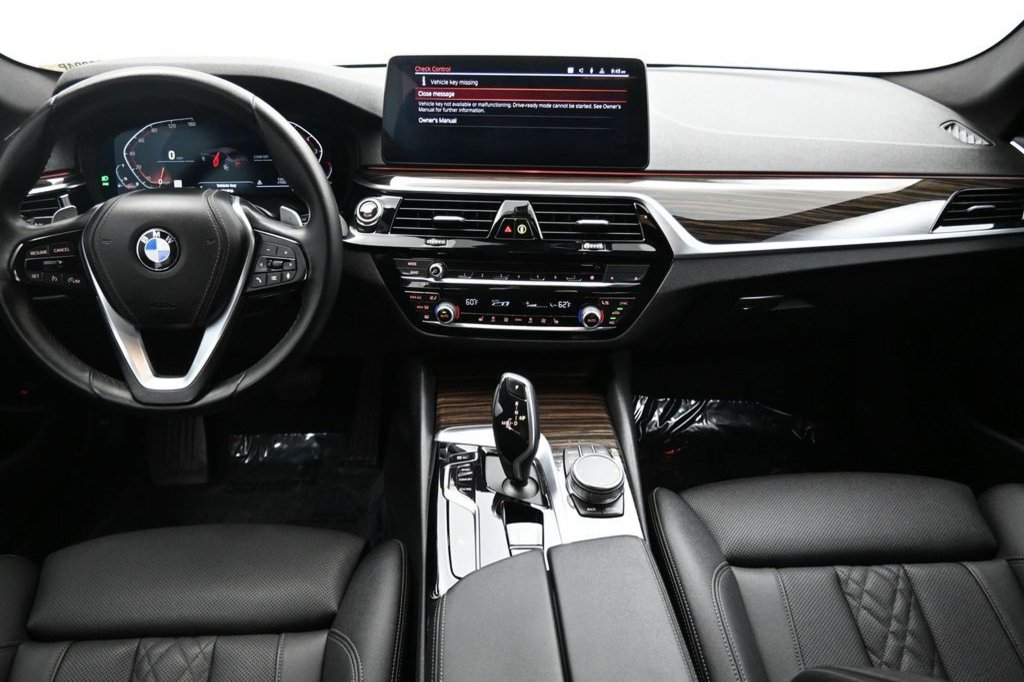 2023 BMW 5 Series 540i - Photo 43