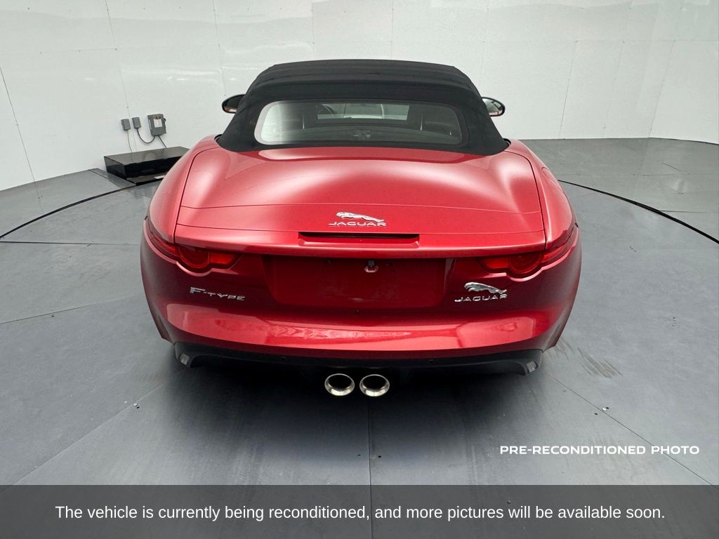 2015 Jaguar F-TYPE photo 4