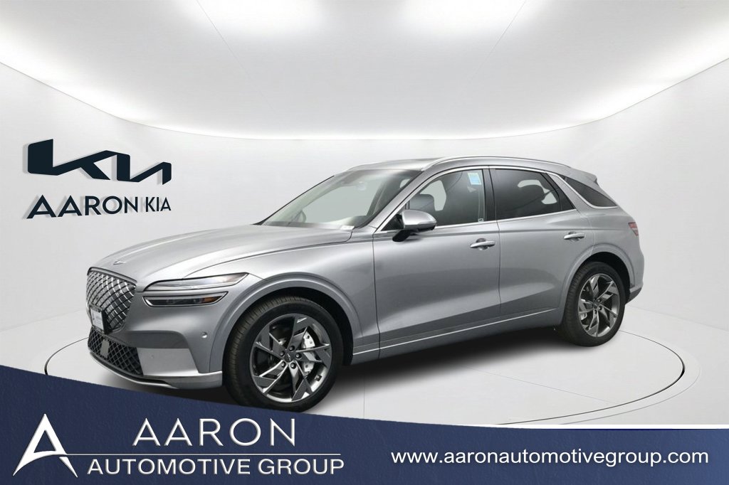 2025 GENESIS GV70