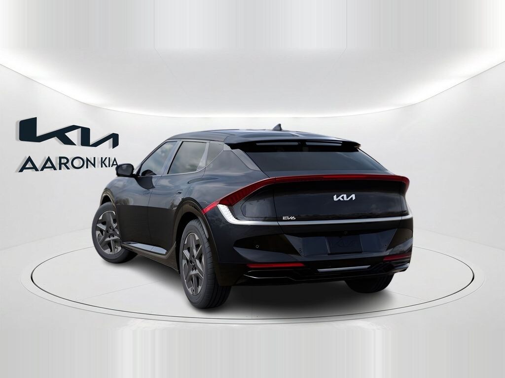 New 2026 Kia EV6 Light Long Range SUV