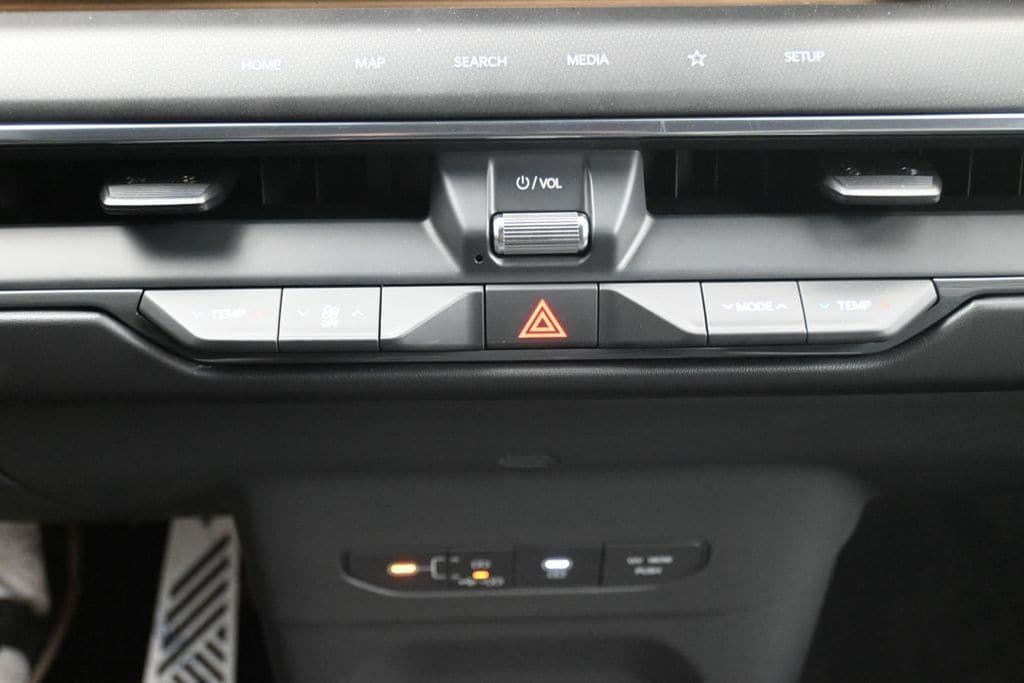 2026 Kia EV9 GT-Line - Photo 32