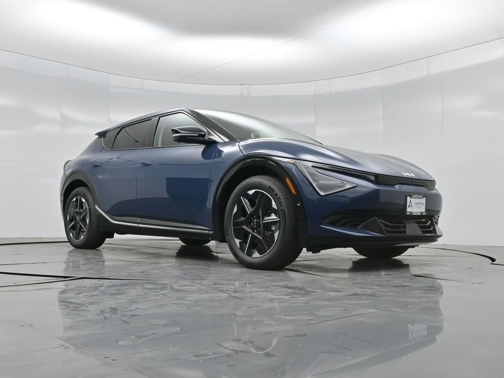 New 2025 Kia EV6 Wind SUV