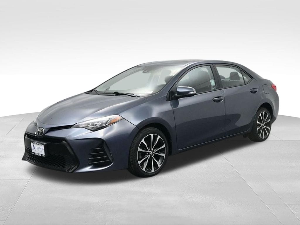 2017 Toyota Corolla XSE AT's photo