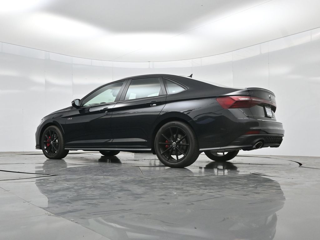 2025 Volkswagen Jetta GLI 2.0T Autobahn photo 5