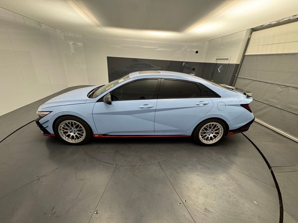 2025 Hyundai Elantra N Base photo 2