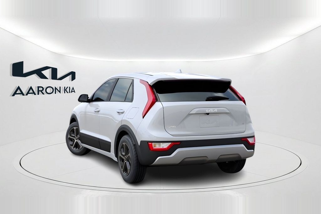 New 2026 Kia Niro LX SUV