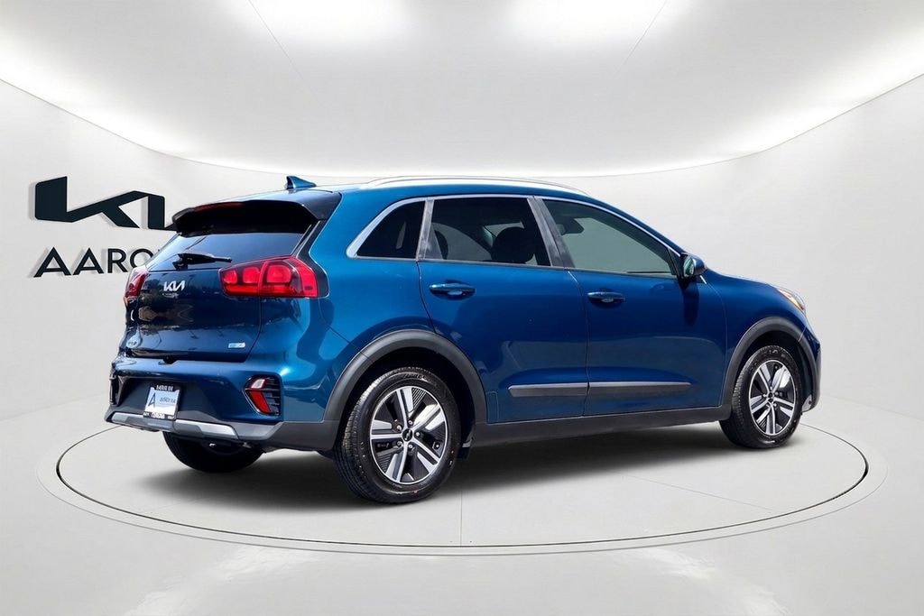 Used 2022 Kia Niro LXS SUV