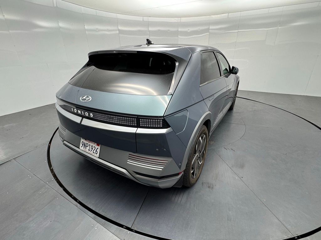 2024 Hyundai IONIQ 5 Limited photo 5