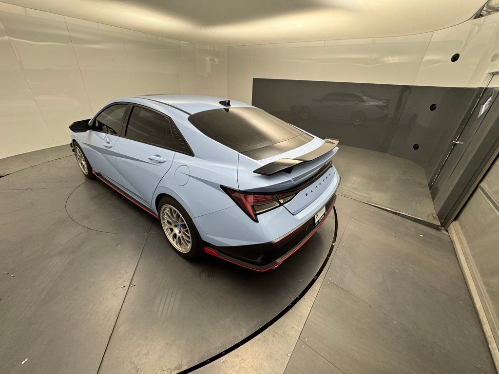 2025 Hyundai Elantra N Base photo 3
