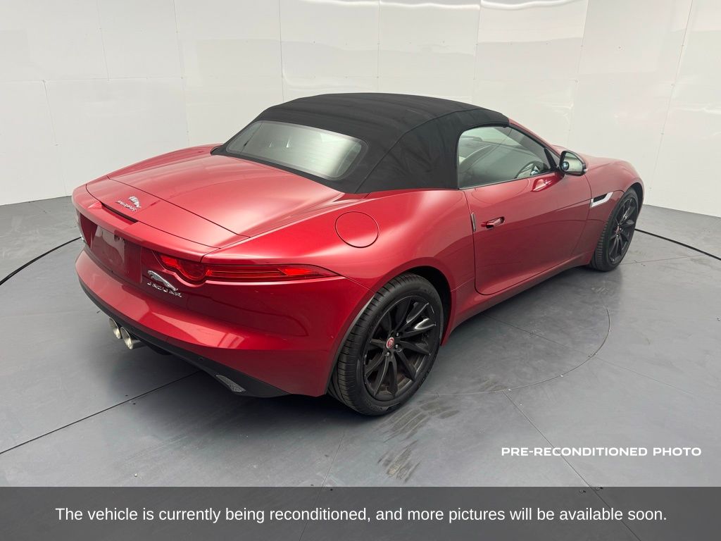 2015 Jaguar F-TYPE photo 5