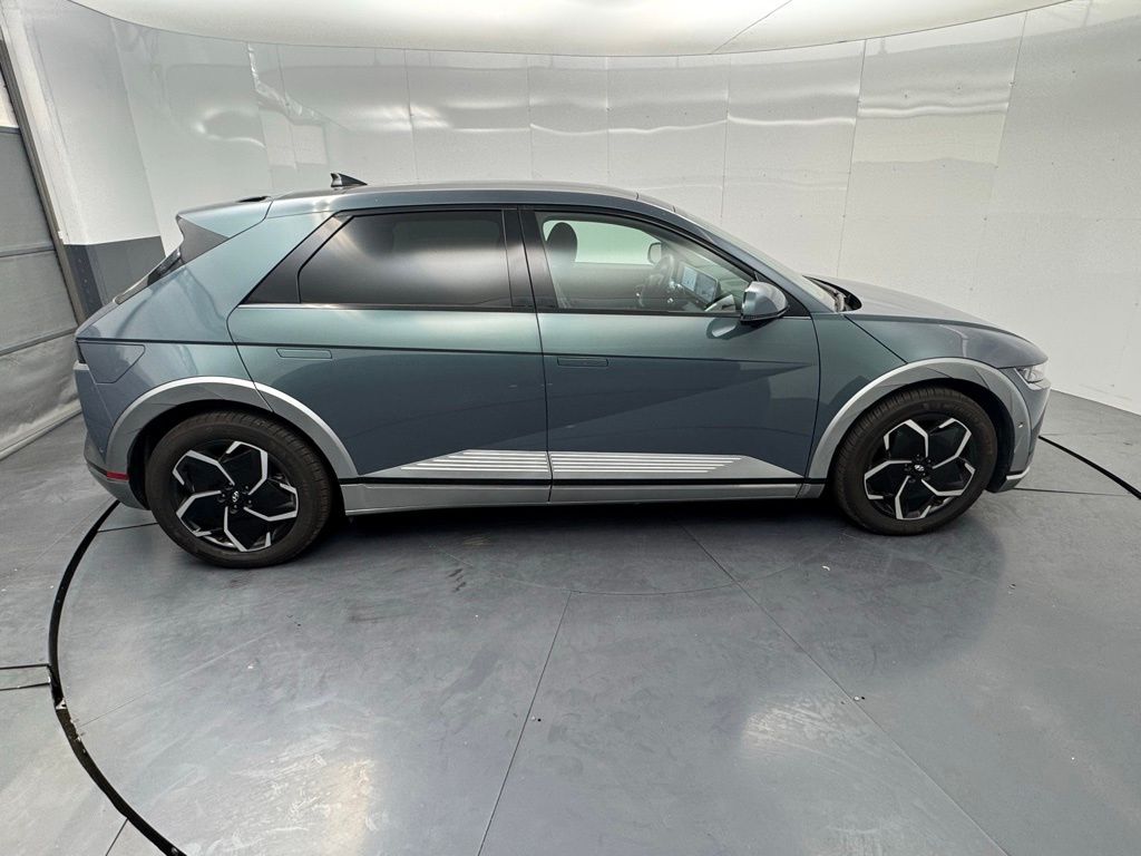 2024 Hyundai IONIQ 5 Limited photo 6