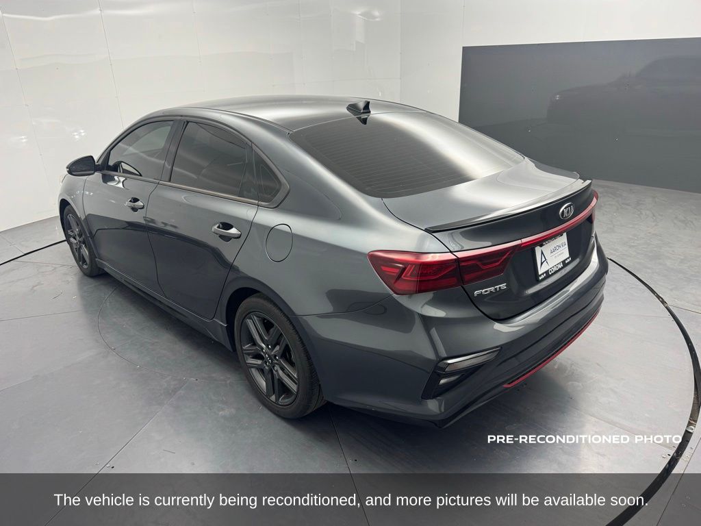 2021 Kia Forte GT-Line photo 3