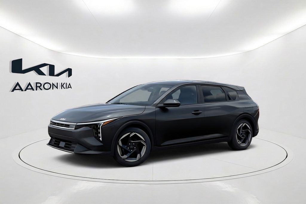 New 2026 Kia K4 Hatchback EX Hatchback