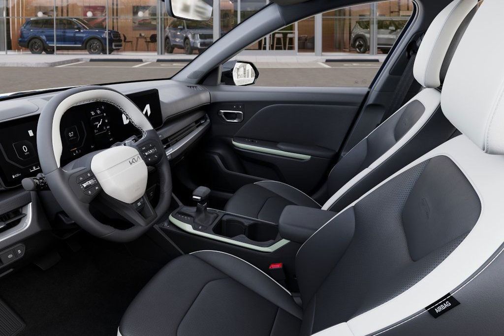2026 Kia K4 GT-Line - Photo 17