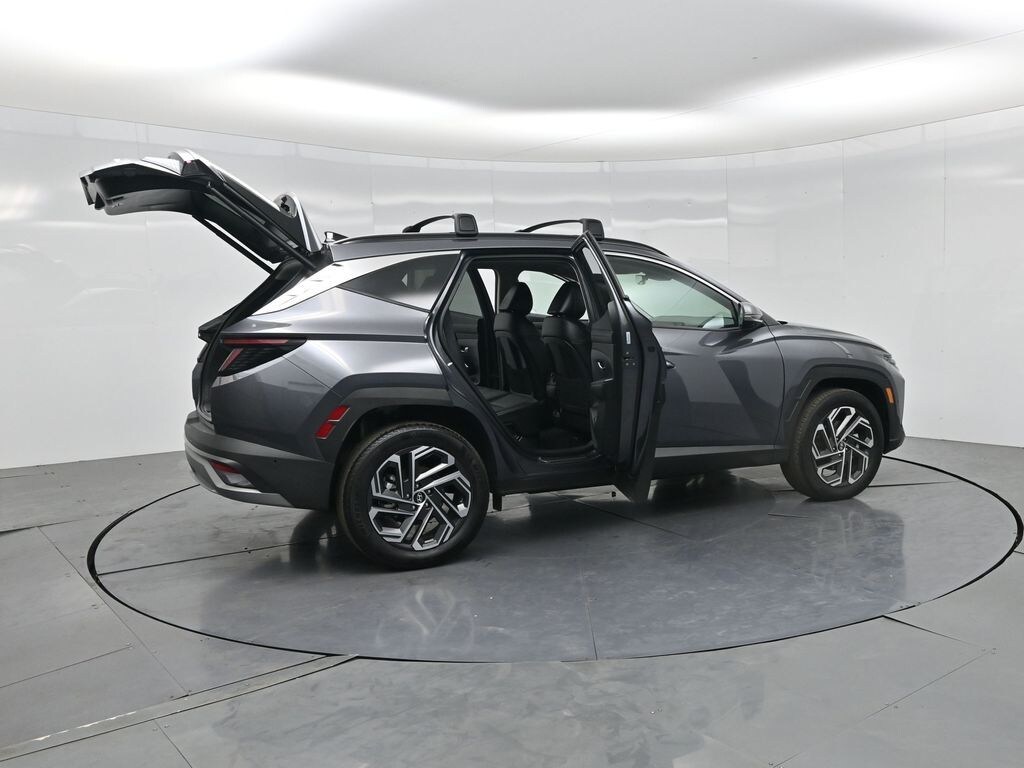 Used 2025 Hyundai Tucson Hybrid Limited SUV