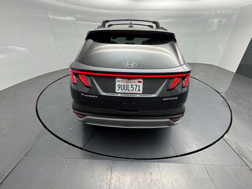 2025 Hyundai Tucson Hybrid Limited photo 4