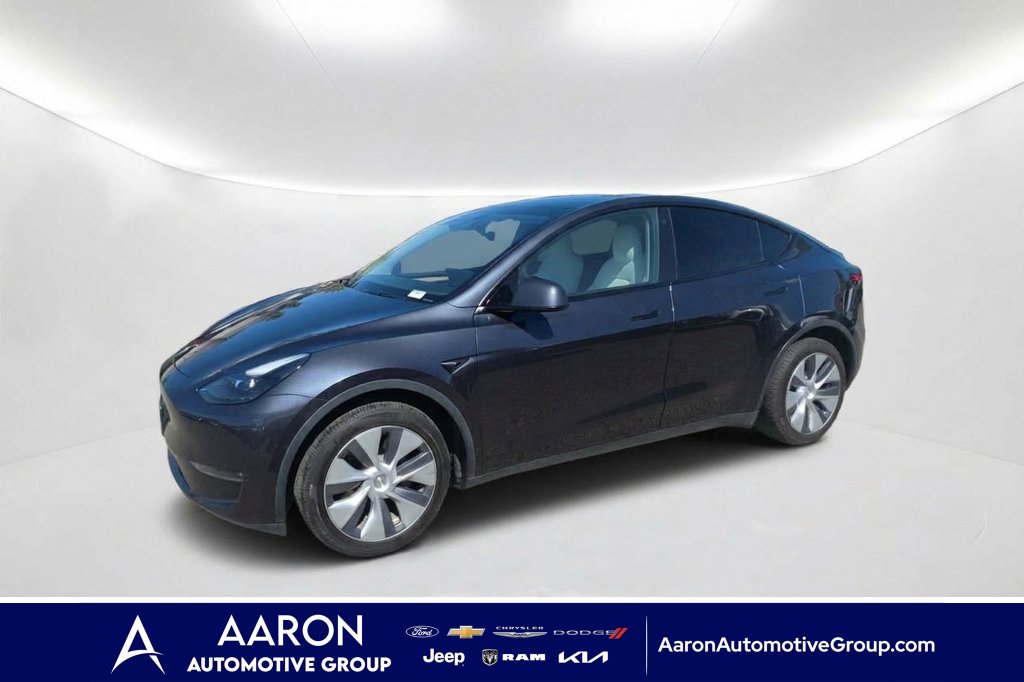 Used 2024 Tesla Model Y Long Range with VIN 7SAYGDEE7RA262199 for sale in Corona, CA