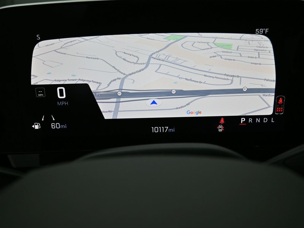 2025 Chevrolet Suburban RST photo 3