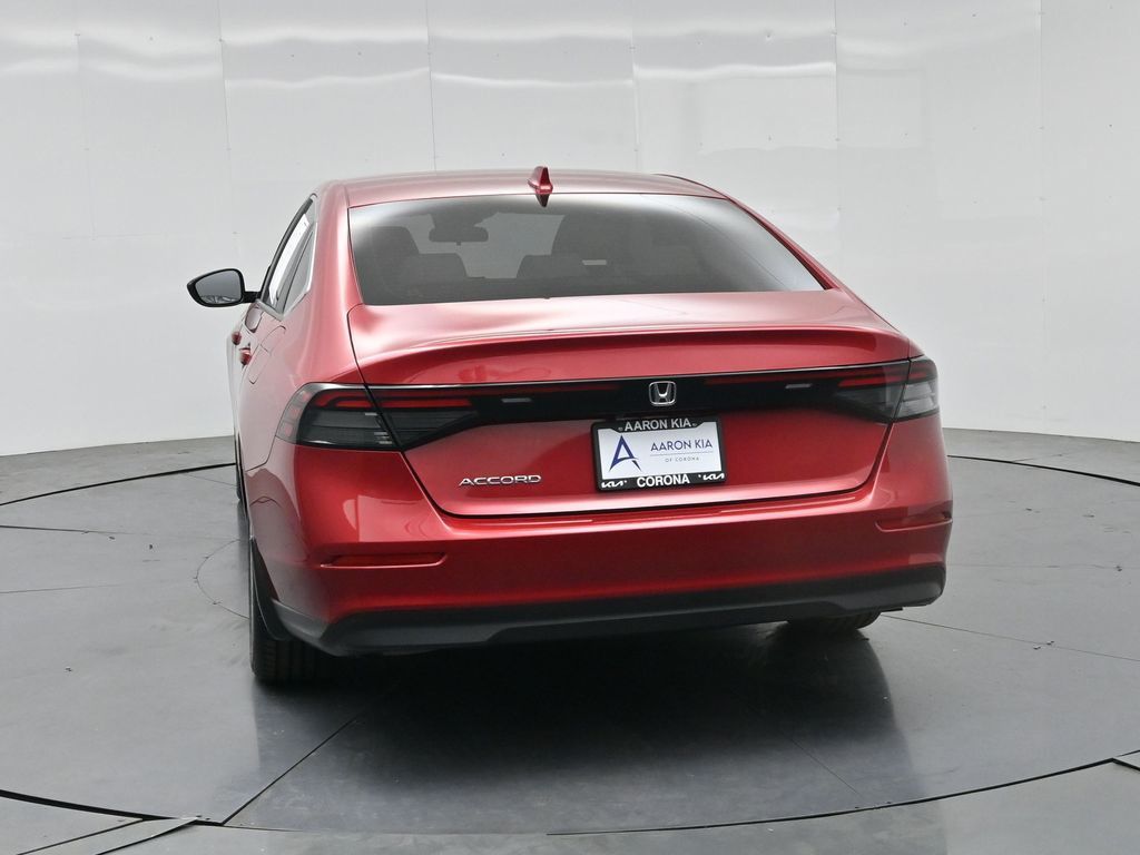 2023 Honda Accord LX photo 4