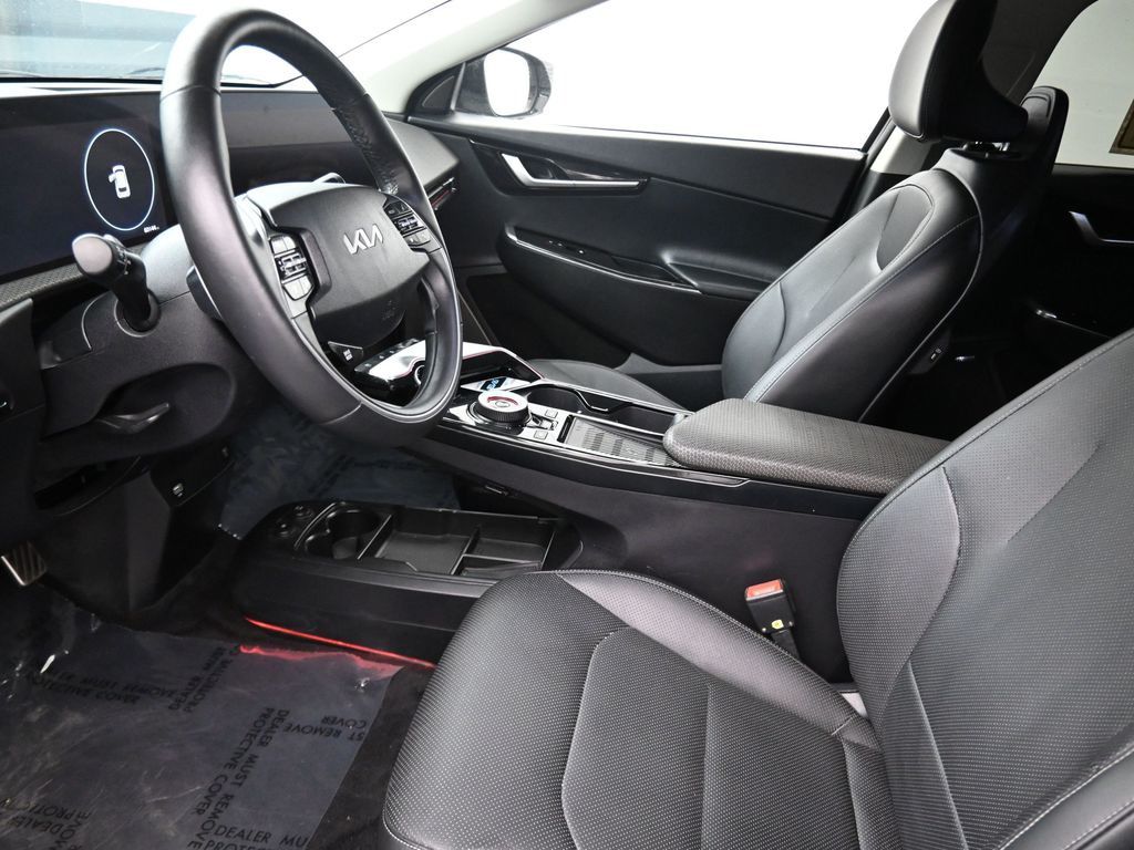 2022 Kia EV6 GT-Line photo 3