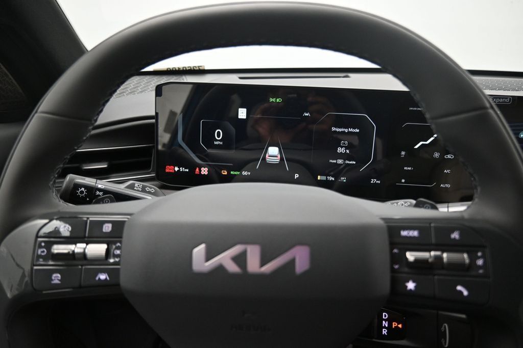 2026 Kia EV9 GT-Line - Photo 23
