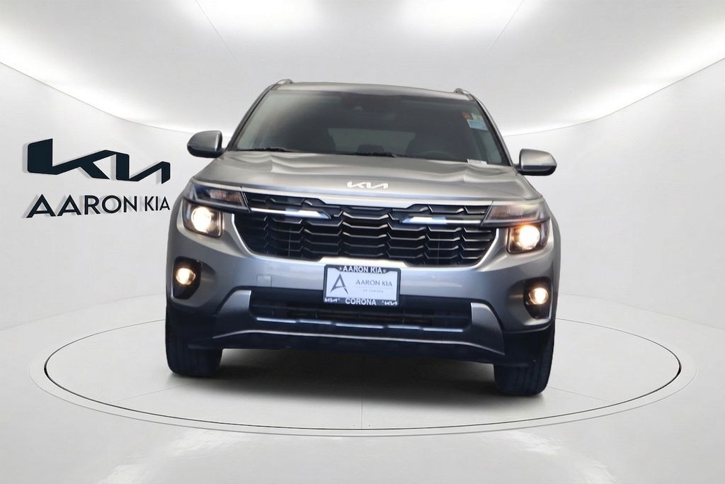 Used 2024 Kia Seltos EX SUV