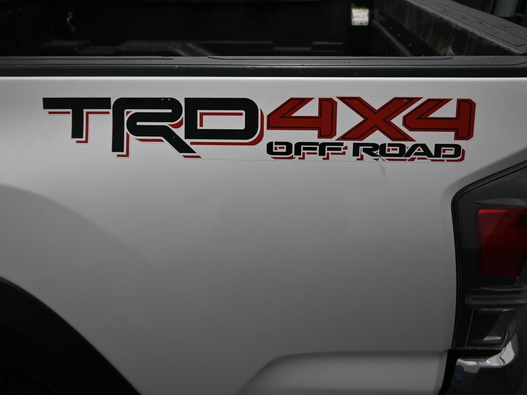 2023 Toyota Tacoma TRD Off Road - Photo 13