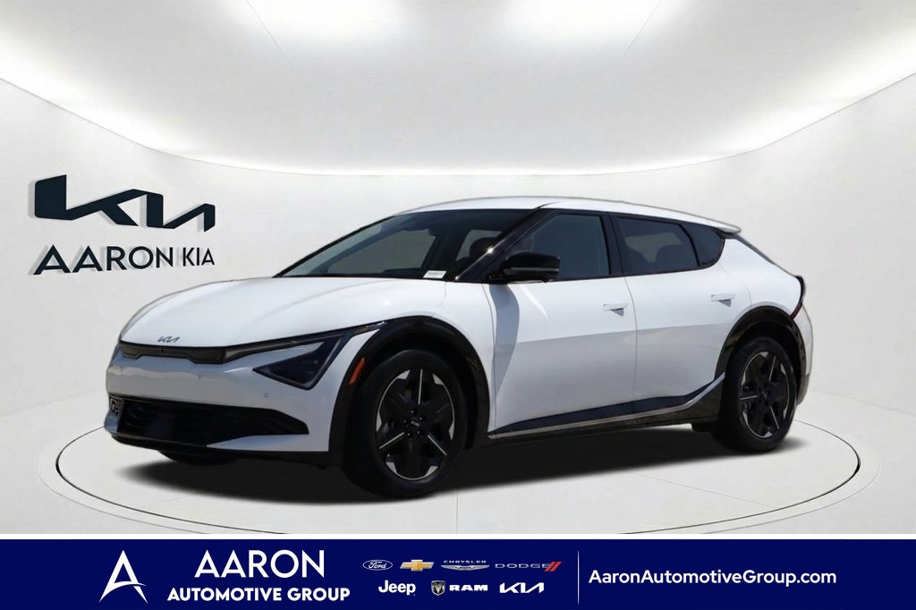Used 2025 Kia EV6 Wind with VIN 5XYC34JA6SG008524 for sale in Corona, CA