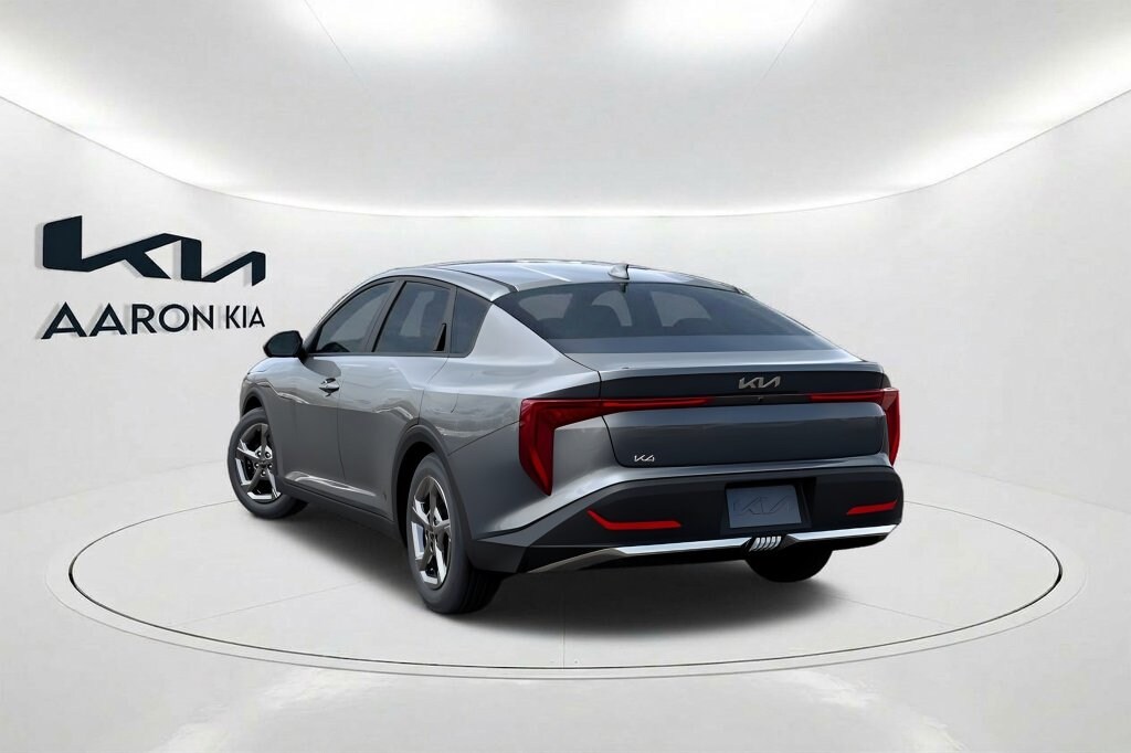 New 2026 Kia K4 LXS Sedan