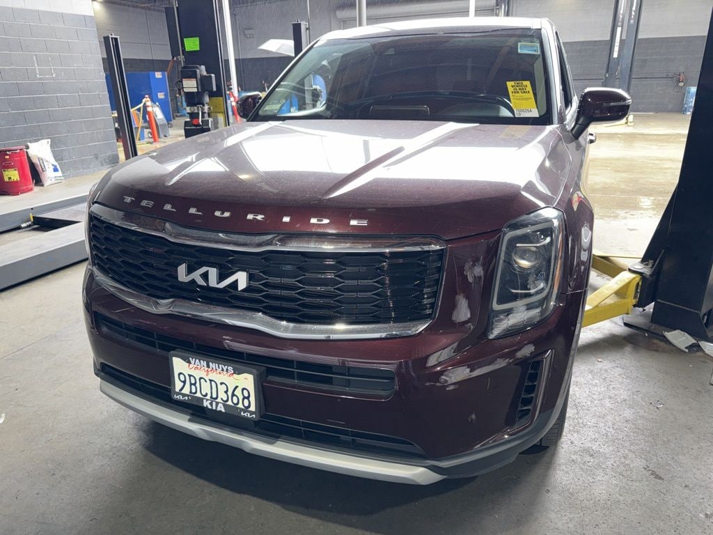 Used 2022 Kia Telluride LX SUV