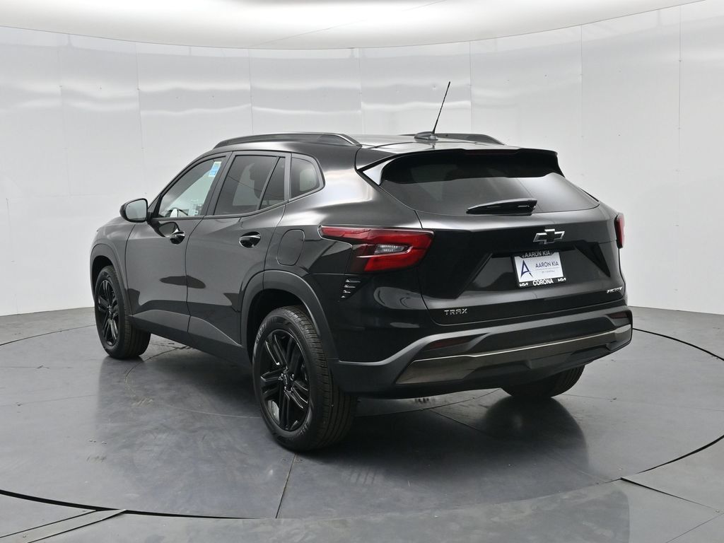 2026 Chevrolet Trax ACTIV photo 4
