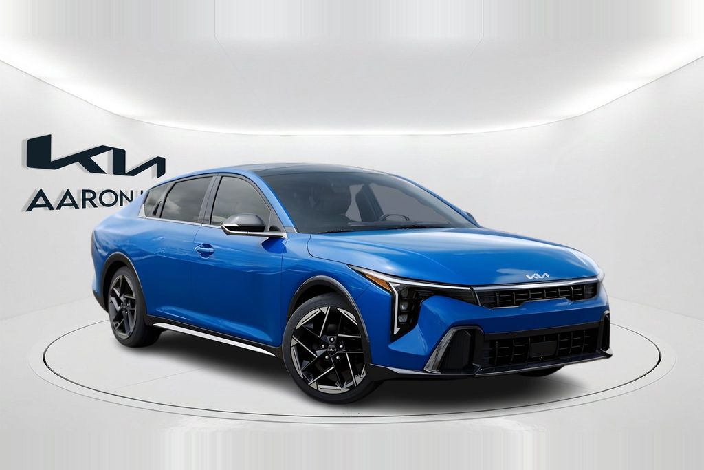 2026 Kia K4 GT-Line - Photo 9